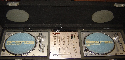 DJ Turntables and Mixer    $425.00